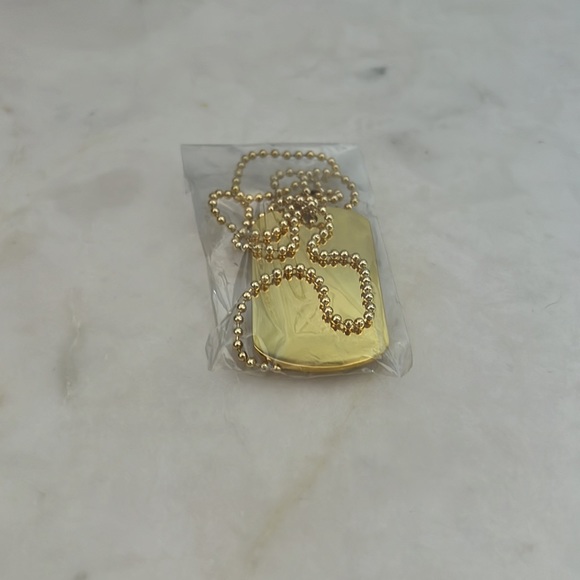 Alfred Sung Dog Tag necklace Gold Tone - Picture 4 of 4